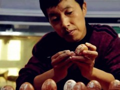 蛋壳上刻画出的绝世画作，你见过吗？