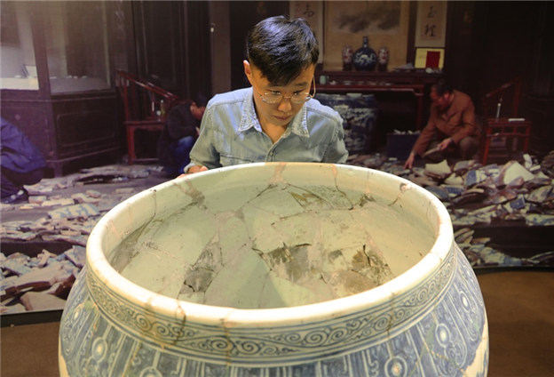 希望把陶瓷修复技艺传承下去